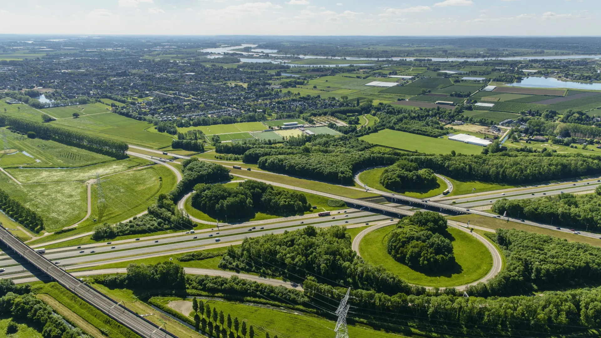 Luchtfoto ViA15